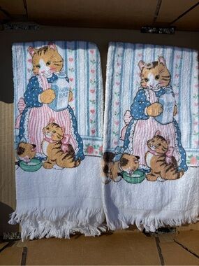 Vintage 90’s Kitchen Dish Towels Set Cat Hearts Stripes Print White Blue Pink 2